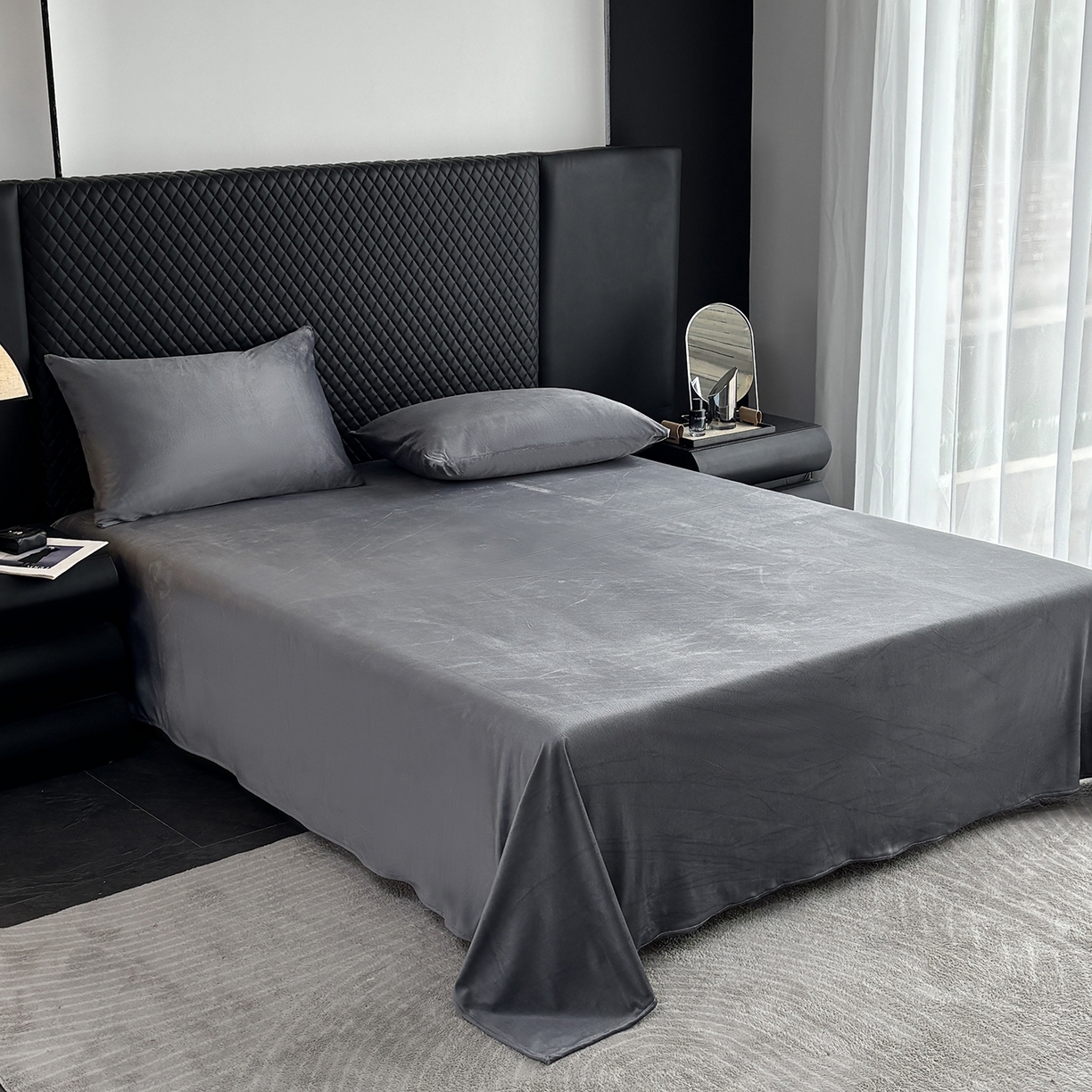 91家纺网 家纺一手货源 找家纺 馨乐家纺 2025新款简约时尚纯色水晶绒床单 深灰