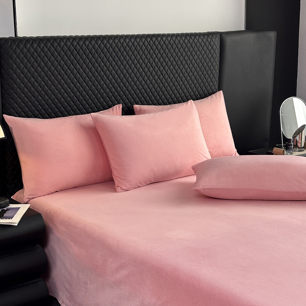 91家纺网 家纺一手货源 找家纺 馨乐家纺 2025新款简约时尚纯色水晶绒床单 豆沙