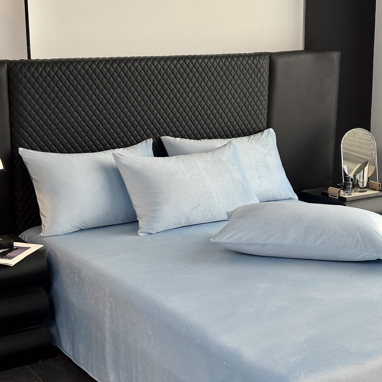 91家纺网 家纺一手货源 找家纺 馨乐家纺 2025新款简约时尚纯色水晶绒床单 浅蓝