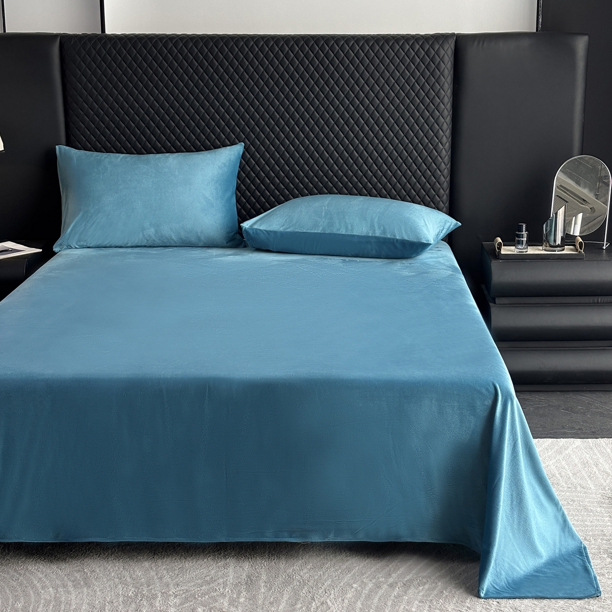 91家纺网 家纺一手货源 找家纺 馨乐家纺 2025新款简约时尚纯色水晶绒床单 深蓝