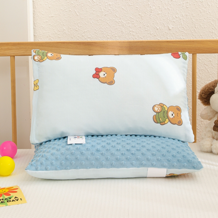 91家纺网 家纺一手货源 找家纺 织布人 2025新款枕芯A类全棉卡通豆豆枕双面可用儿童学生枕套+枕芯可拆洗 A类蓝色小熊
