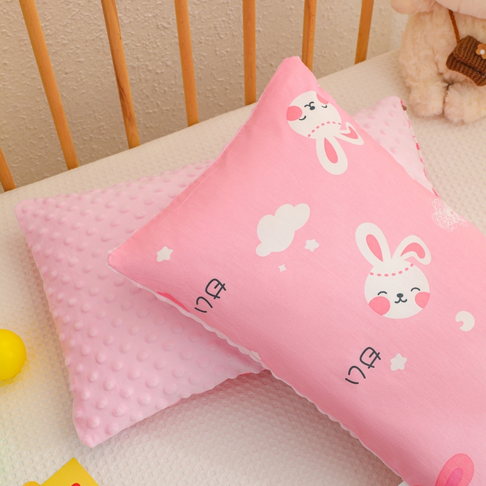 91家纺网 家纺一手货源 找家纺 织布人 2025新款枕芯A类全棉卡通豆豆枕双面可用儿童学生枕套+枕芯可拆洗 A类多趣兔宝