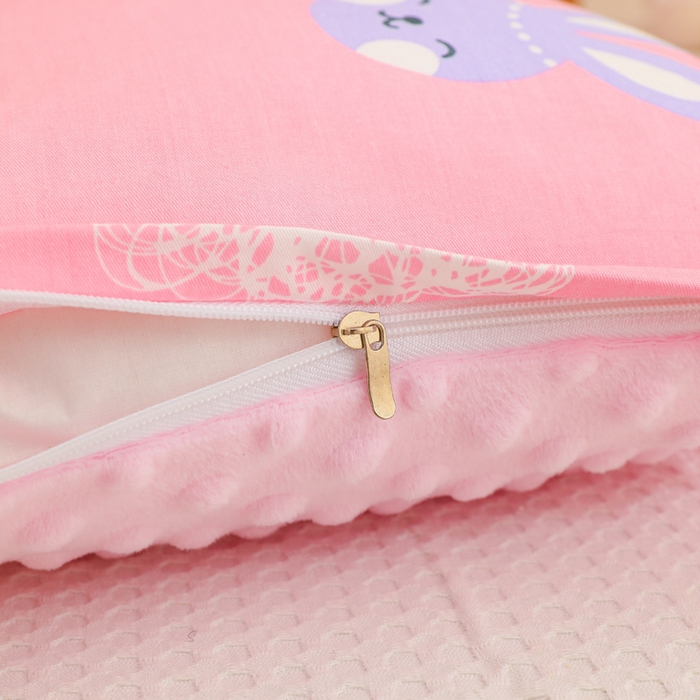 91家纺网 家纺一手货源 找家纺 织布人 2025新款枕芯A类全棉卡通豆豆枕双面可用儿童学生枕套+枕芯可拆洗 A类多趣兔宝