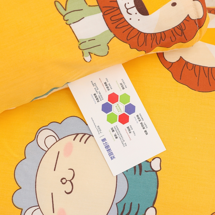 91家纺网 家纺一手货源 找家纺 织布人 2025新款枕芯A类全棉卡通豆豆枕双面可用儿童学生枕套+枕芯可拆洗 A类狮子王国