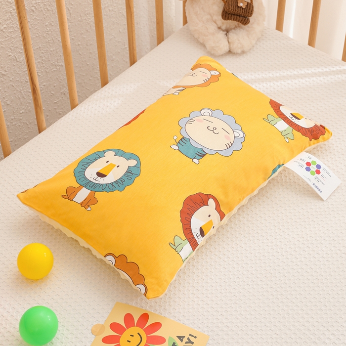 91家纺网 家纺一手货源 找家纺 织布人 2025新款枕芯A类全棉卡通豆豆枕双面可用儿童学生枕套+枕芯可拆洗 A类狮子王国