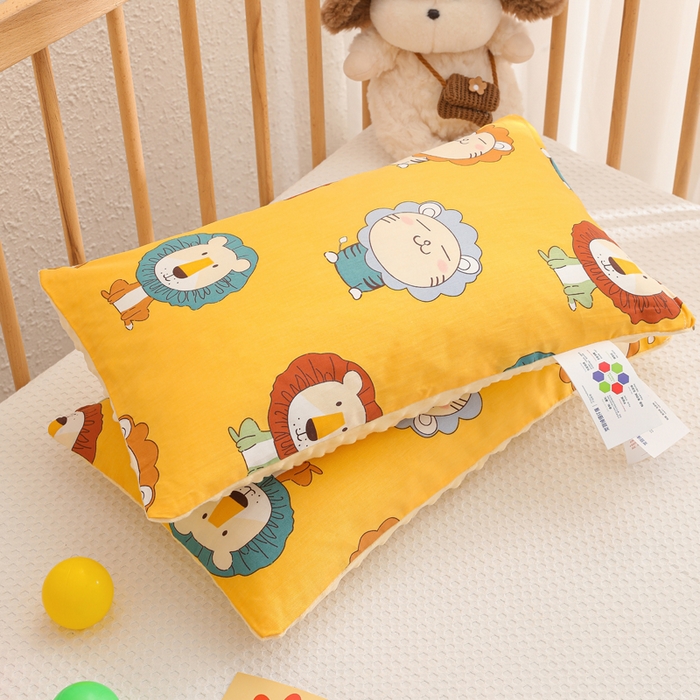 91家纺网 家纺一手货源 找家纺 织布人 2025新款枕芯A类全棉卡通豆豆枕双面可用儿童学生枕套+枕芯可拆洗 A类狮子王国