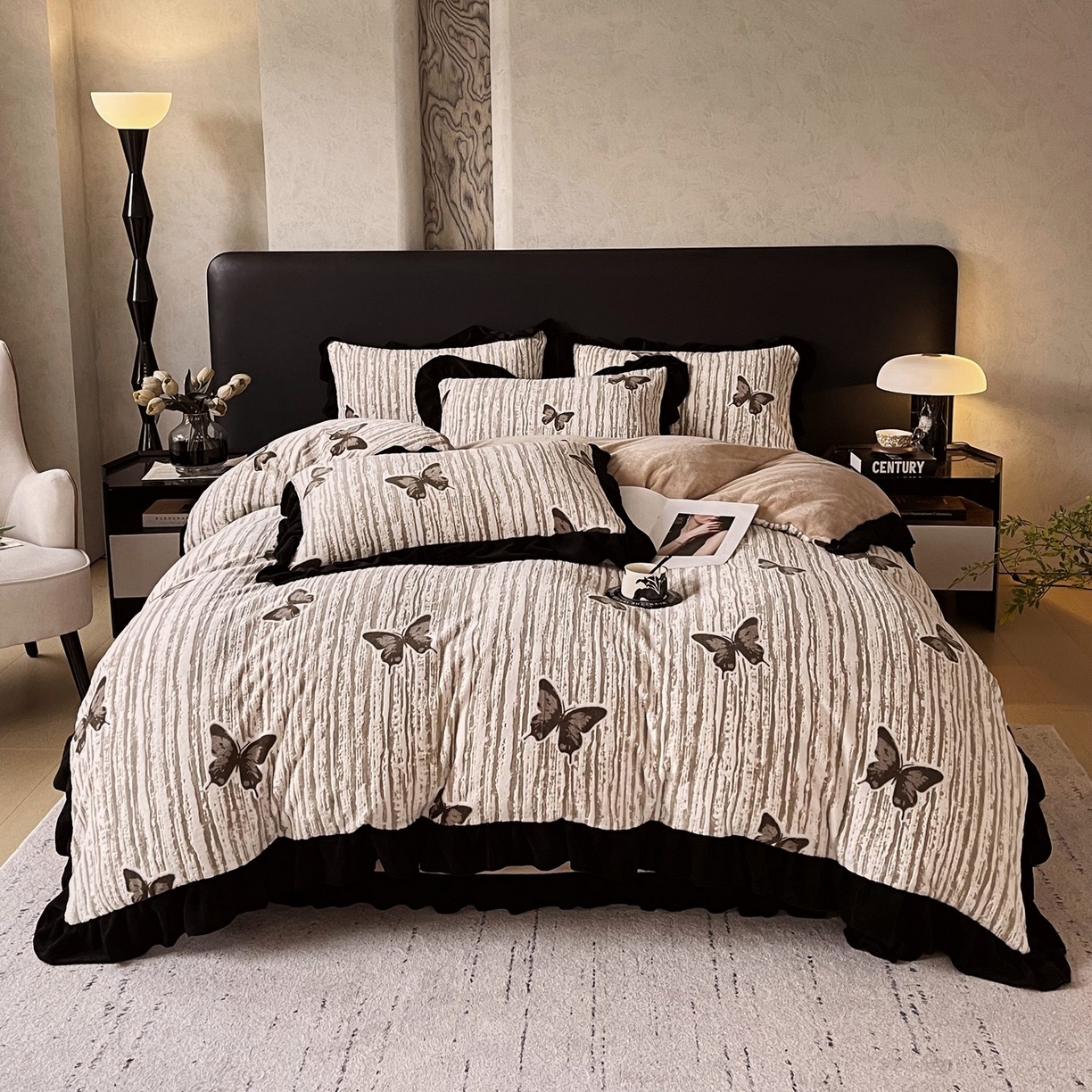 雅高家居 2025新款秋冬琥珀系复古赫本轻法式高克重牛奶绒全消光立体浮雕数码印花ins风提花保暖四件套 翩翩起舞