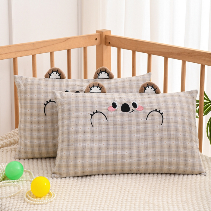 91家纺网 家纺一手货源 找家纺 织布人 2025新款枕芯A类全棉卡通儿童枕幼儿园午睡枕学生宿舍专用枕头-开心熊 A类卡通开心熊-灰色