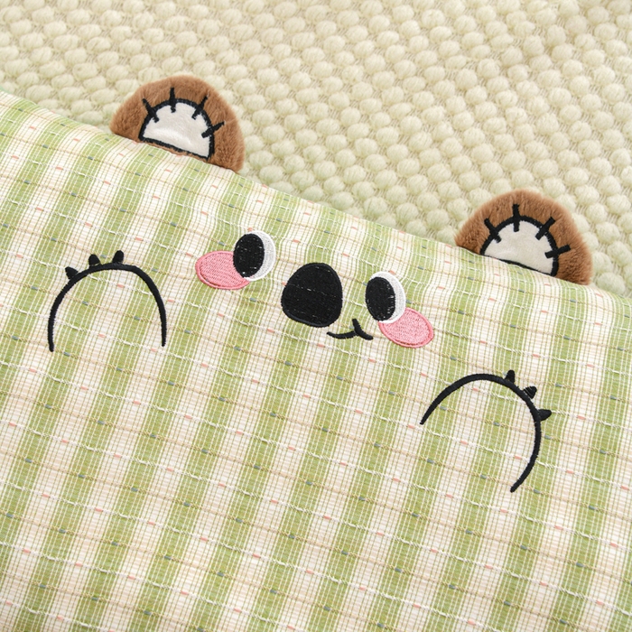 91家纺网 家纺一手货源 找家纺 织布人 2025新款枕芯A类全棉卡通儿童枕幼儿园午睡枕学生宿舍专用枕头-开心熊 A类卡通开心熊-果绿