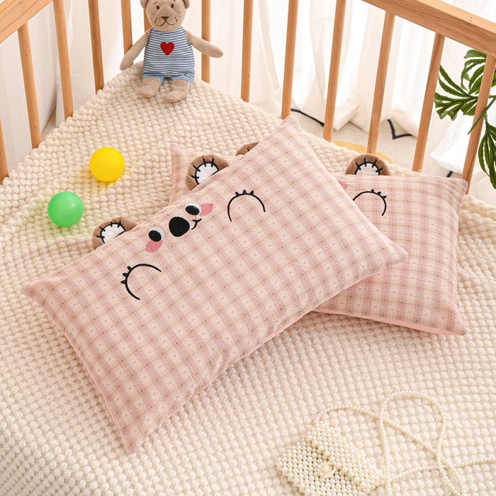 91家纺网 家纺一手货源 找家纺 （总）织布人 2025新款枕芯A类全棉卡通儿童枕幼儿园午睡枕学生宿舍专用枕头-开心熊