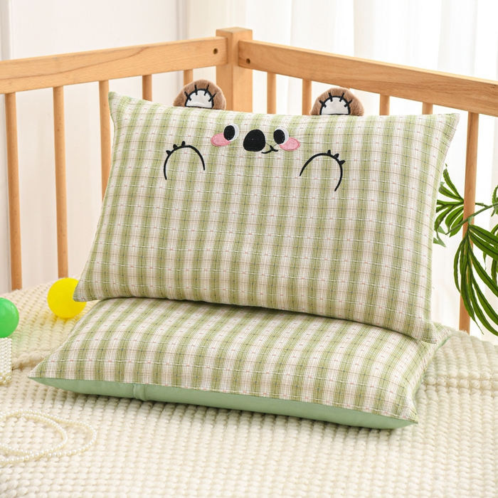 91家纺网 家纺一手货源 找家纺 织布人 2025新款枕芯A类全棉卡通儿童枕幼儿园午睡枕学生宿舍专用枕头-开心熊 A类卡通开心熊-果绿