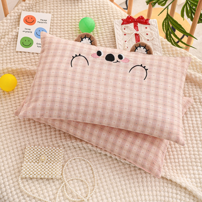 91家纺网 家纺一手货源 找家纺 （总）织布人 2025新款枕芯A类全棉卡通儿童枕幼儿园午睡枕学生宿舍专用枕头-开心熊