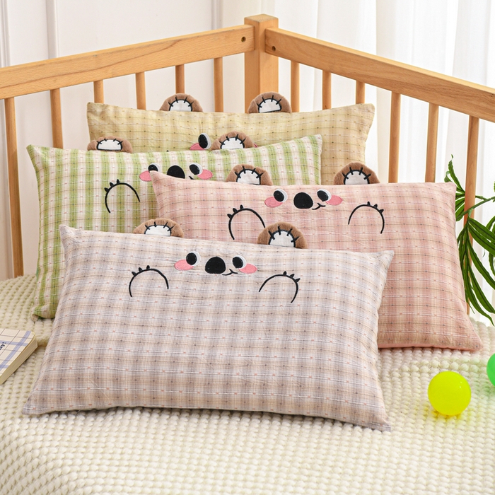 91家纺网 家纺一手货源 找家纺 织布人 2025新款枕芯A类全棉卡通儿童枕幼儿园午睡枕学生宿舍专用枕头-开心熊 组合图