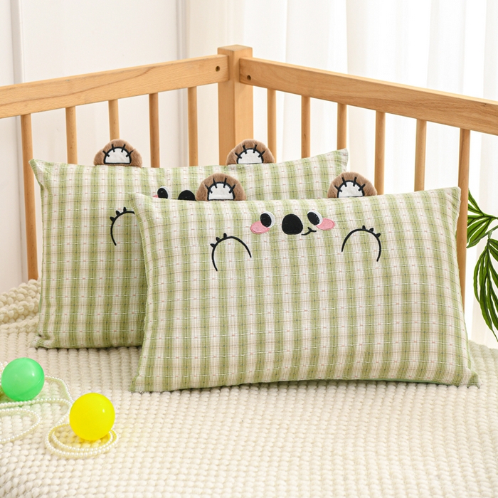 91家纺网 家纺一手货源 找家纺 织布人 2025新款枕芯A类全棉卡通儿童枕幼儿园午睡枕学生宿舍专用枕头-开心熊 A类卡通开心熊-果绿