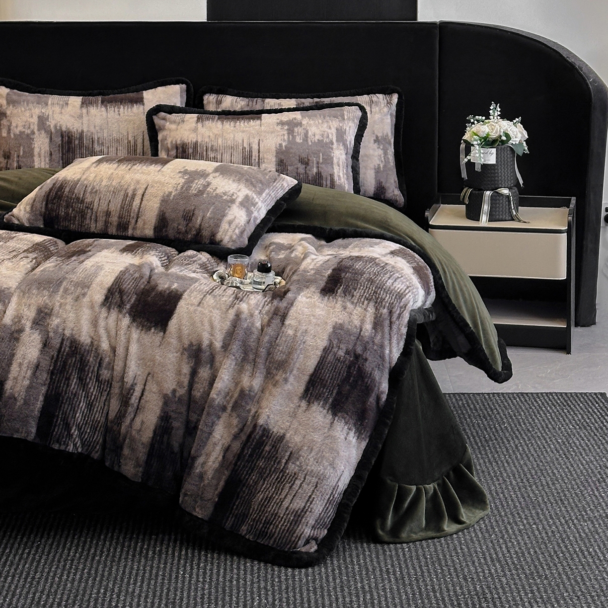 91家纺网 家纺一手货源 找家纺 畅畅家纺 2025新款高克重新款冬季加厚兔毛绒包边款床单床笠四件套 灵感