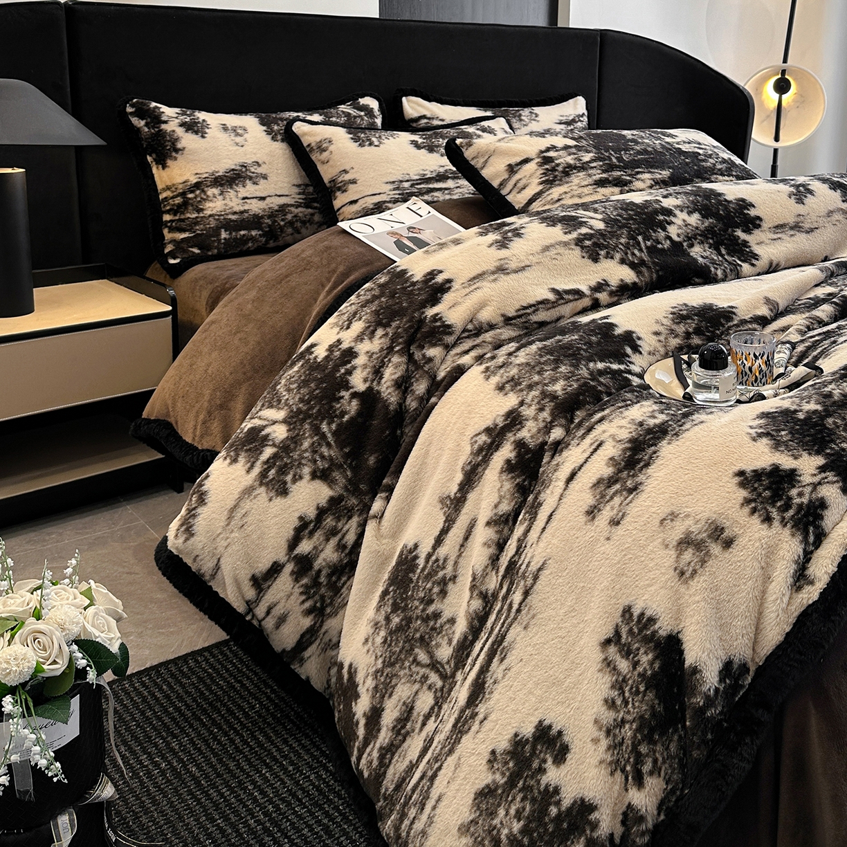 91家纺网 家纺一手货源 找家纺 畅畅家纺 2025新款高克重新款冬季加厚兔毛绒包边款床单床笠四件套 墨韵