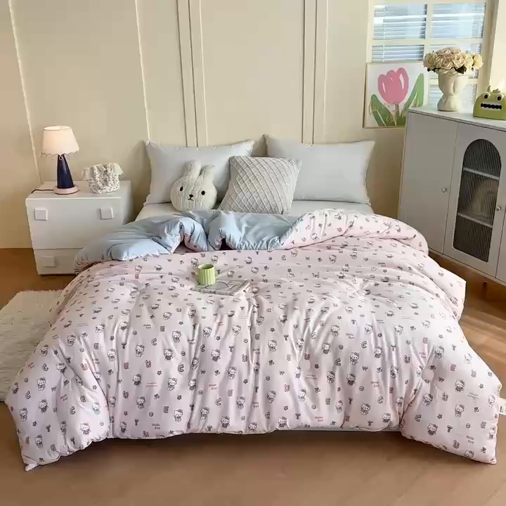 91家纺网 家纺一手货源 找家纺 （总）佳鸿家纺 2025新款云感双层纱冬被软糯云朵棉春秋被被子加厚被芯（提供买家秀）