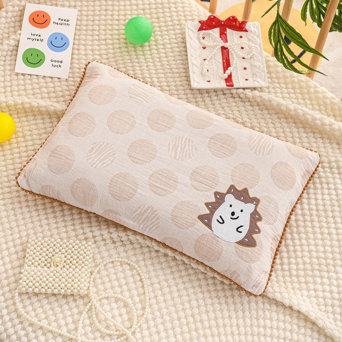 91家纺网 家纺一手货源 找家纺 （总）织布人 2025新款枕芯A类全棉卡通儿童枕幼儿园午睡枕学生宿舍专用枕头-小刺猬