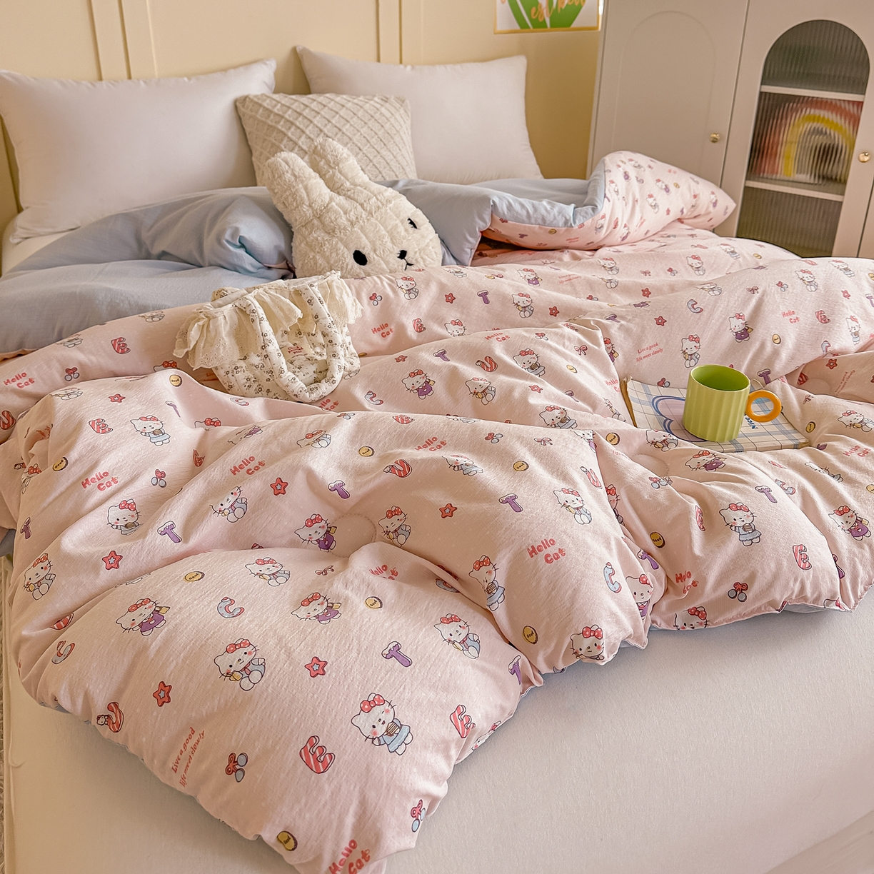 91家纺网 家纺一手货源 找家纺 佳鸿家纺 2025新款云感双层纱冬被软糯云朵棉春秋被被子加厚被芯 粉猫甜心派对