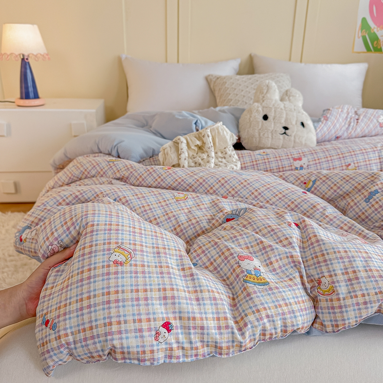 91家纺网 家纺一手货源 找家纺 佳鸿家纺 2025新款云感双层纱冬被软糯云朵棉春秋被被子加厚被芯 彩格kt