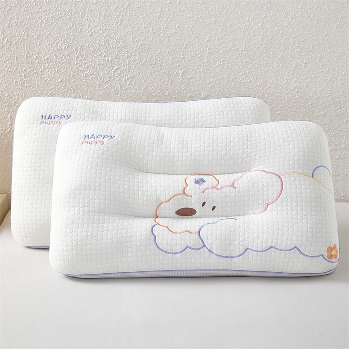 91家纺网 家纺一手货源 找家纺 （总）织布人 2025新款枕芯A类针织棉刺绣泡芙小狗儿童学生枕成人亲子枕头枕芯