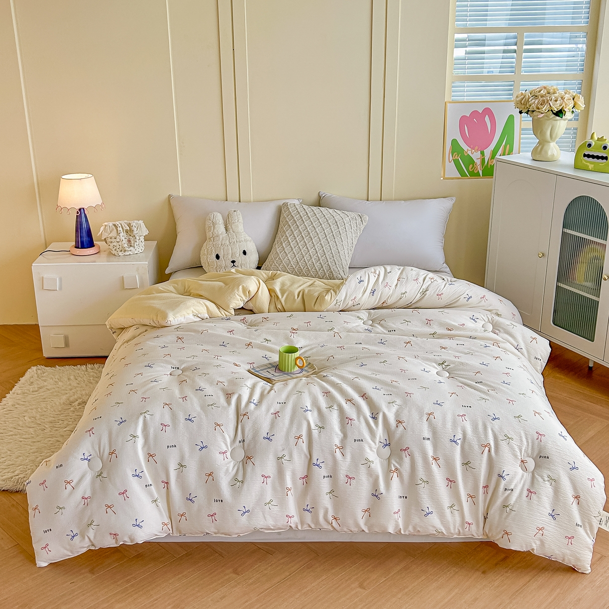 91家纺网 家纺一手货源 找家纺 佳鸿家纺 2025新款云感双层纱冬被软糯云朵棉春秋被被子加厚被芯 彩色蝴蝶结