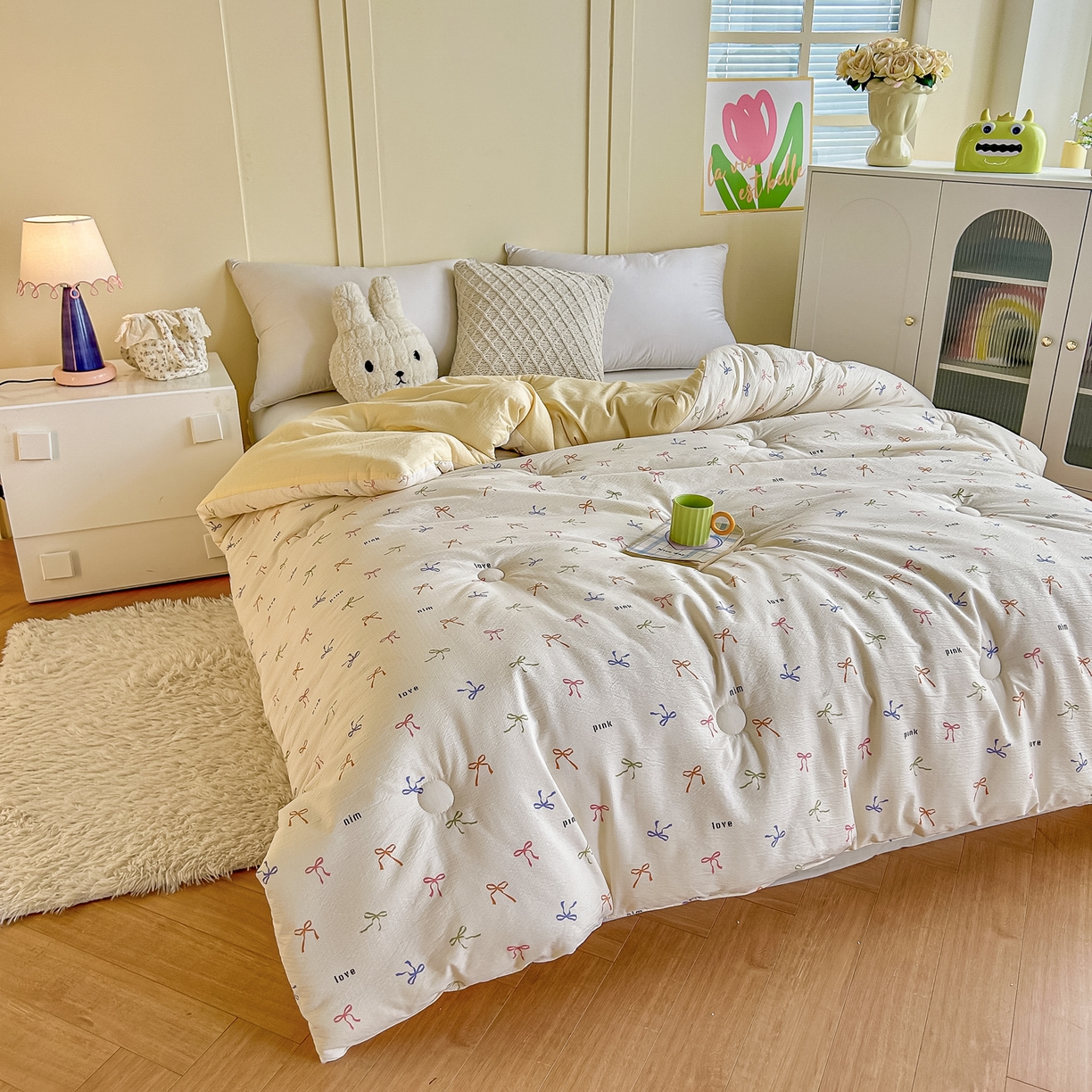 91家纺网 家纺一手货源 找家纺 佳鸿家纺 2025新款云感双层纱冬被软糯云朵棉春秋被被子加厚被芯 彩色蝴蝶结