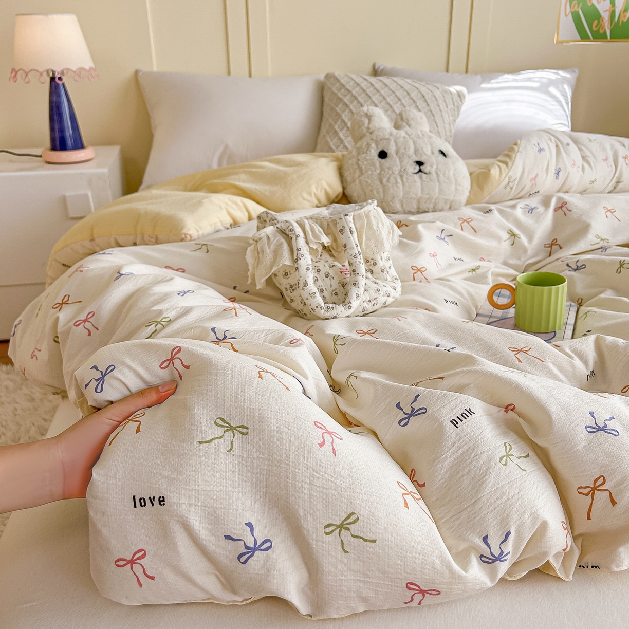 91家纺网 家纺一手货源 找家纺 佳鸿家纺 2025新款云感双层纱冬被软糯云朵棉春秋被被子加厚被芯 彩色蝴蝶结