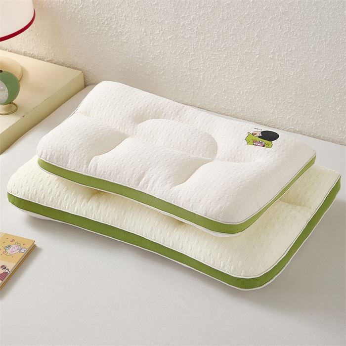 91家纺网 家纺一手货源 找家纺 （总）织布人 2025新款枕芯A类针织棉定型枕小新同学儿童枕学生枕成人亲子枕头