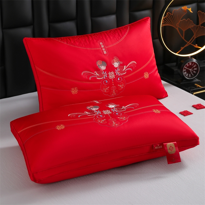 91家纺网 家纺一手货源 找家纺 织布人 2025新款枕芯轻奢A类贡缎天丝刺绣婚庆枕头大红结婚专用枕芯 A类贡缎天丝枕-吾家有喜