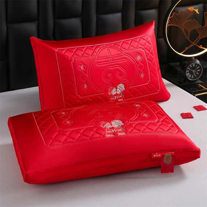 91家纺网 家纺一手货源 找家纺 织布人 2025新款枕芯轻奢A类贡缎天丝刺绣婚庆枕头大红结婚专用枕芯 A类贡缎天丝枕-盛世红妆