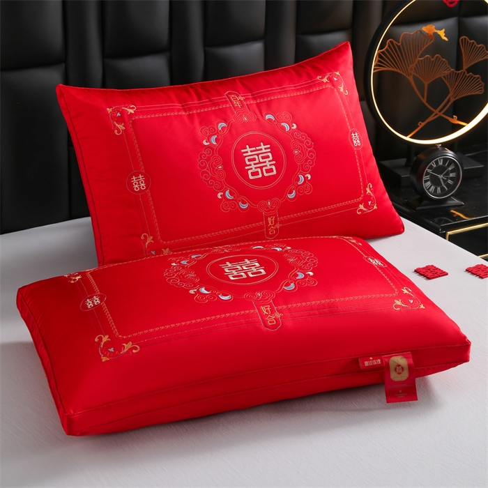 91家纺网 家纺一手货源 找家纺 织布人 2025新款枕芯轻奢A类贡缎天丝刺绣婚庆枕头大红结婚专用枕芯 A类贡缎天丝枕-比翼喜恋