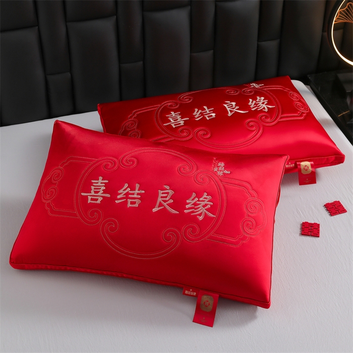 91家纺网 家纺一手货源 找家纺 织布人 2025新款枕芯轻奢A类贡缎天丝刺绣婚庆枕头大红结婚专用枕芯 A类贡缎天丝枕-喜结良缘