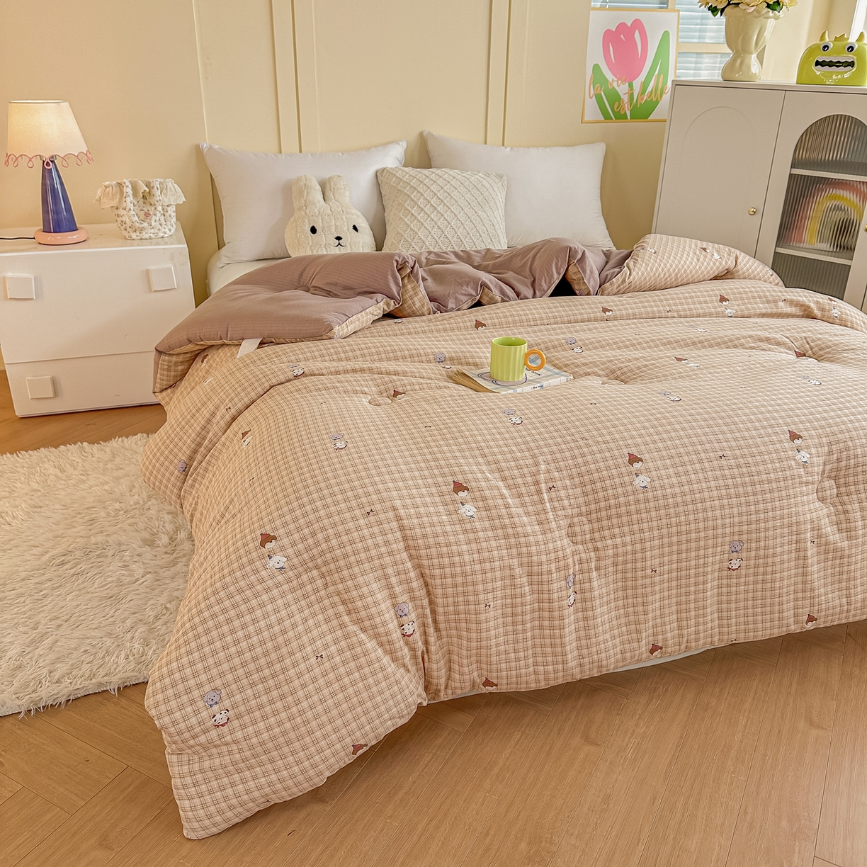 91家纺网 家纺一手货源 找家纺 佳鸿家纺 2025新款云感双层纱冬被软糯云朵棉春秋被被子加厚被芯 萌宠咖