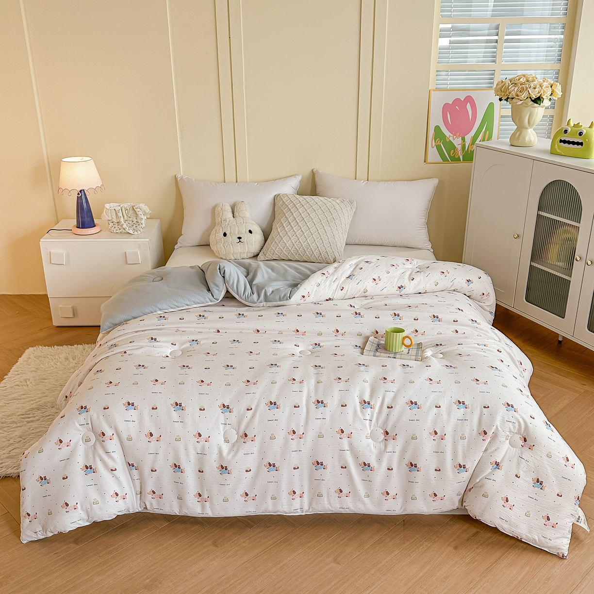 91家纺网 家纺一手货源 找家纺 佳鸿家纺 2025新款云感双层纱冬被软糯云朵棉春秋被被子加厚被芯 萌趣小狗