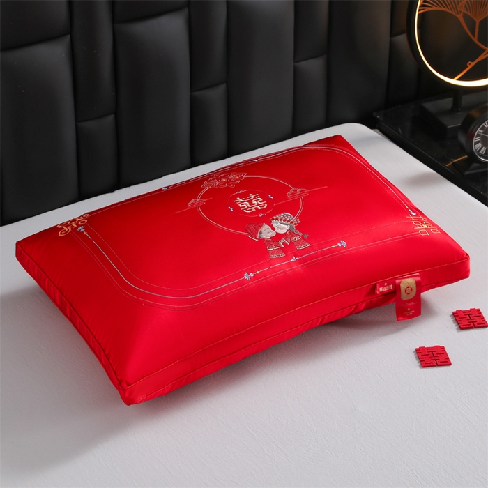 91家纺网 家纺一手货源 找家纺 织布人 2025新款枕芯轻奢A类贡缎天丝刺绣婚庆枕头大红结婚专用枕芯 A类贡缎天丝枕-山盟海誓