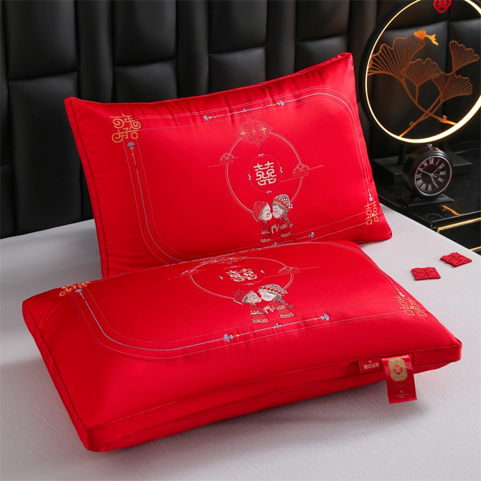 91家纺网 家纺一手货源 找家纺 织布人 2025新款枕芯轻奢A类贡缎天丝刺绣婚庆枕头大红结婚专用枕芯 A类贡缎天丝枕-山盟海誓