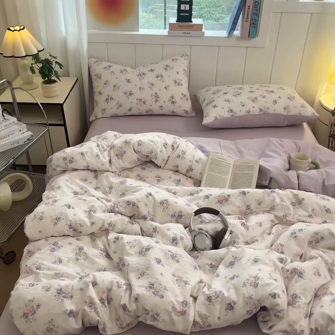 91家纺网 家纺一手货源 找家纺 （总）佳鸿家纺 2025新款卡通云感双层纱四件套碎花学生宿舍三件套床单款（提供买家秀）