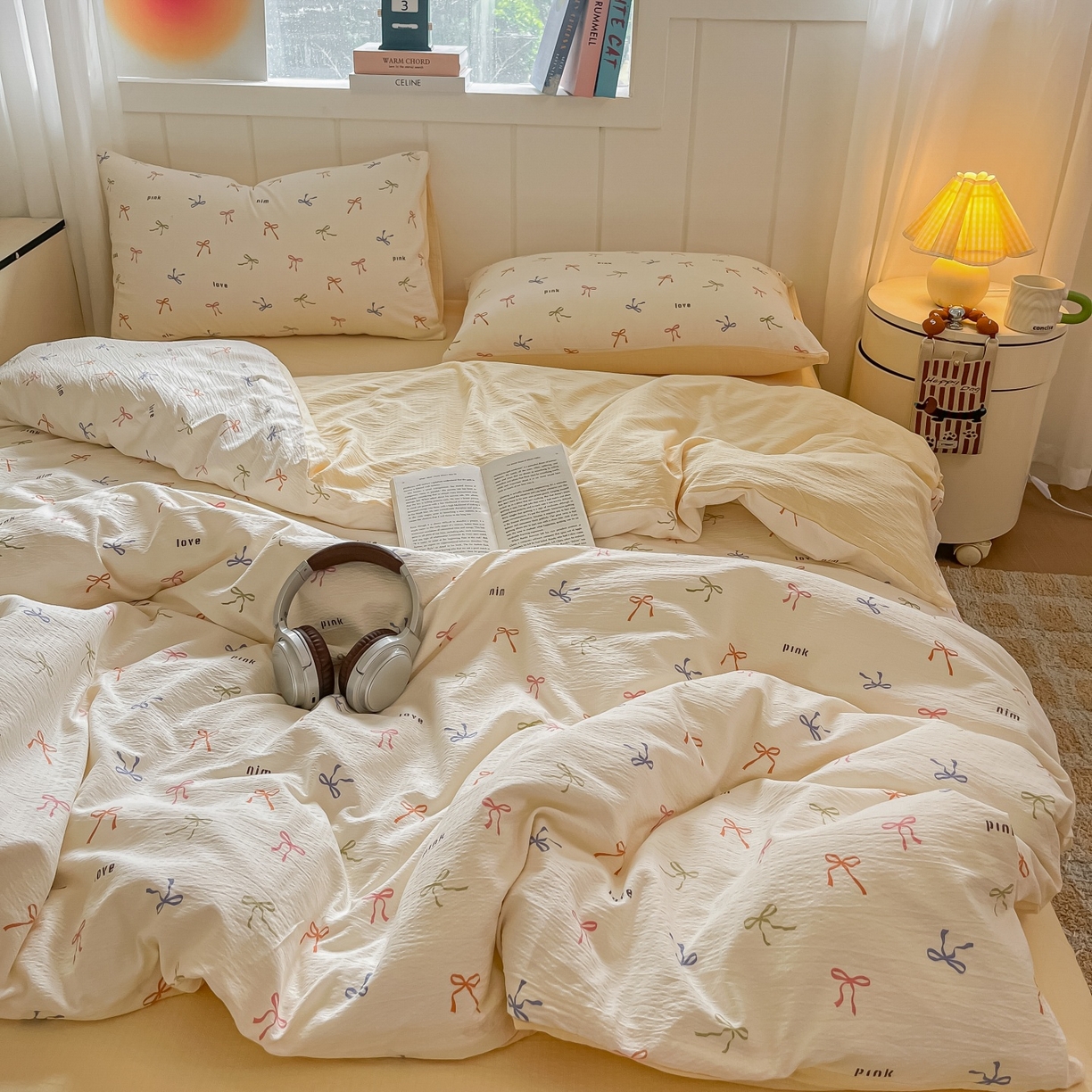 佳鸿家纺 2025新款卡通云感双层纱四件套碎花学生宿舍三件套床单款 彩色蝴蝶结