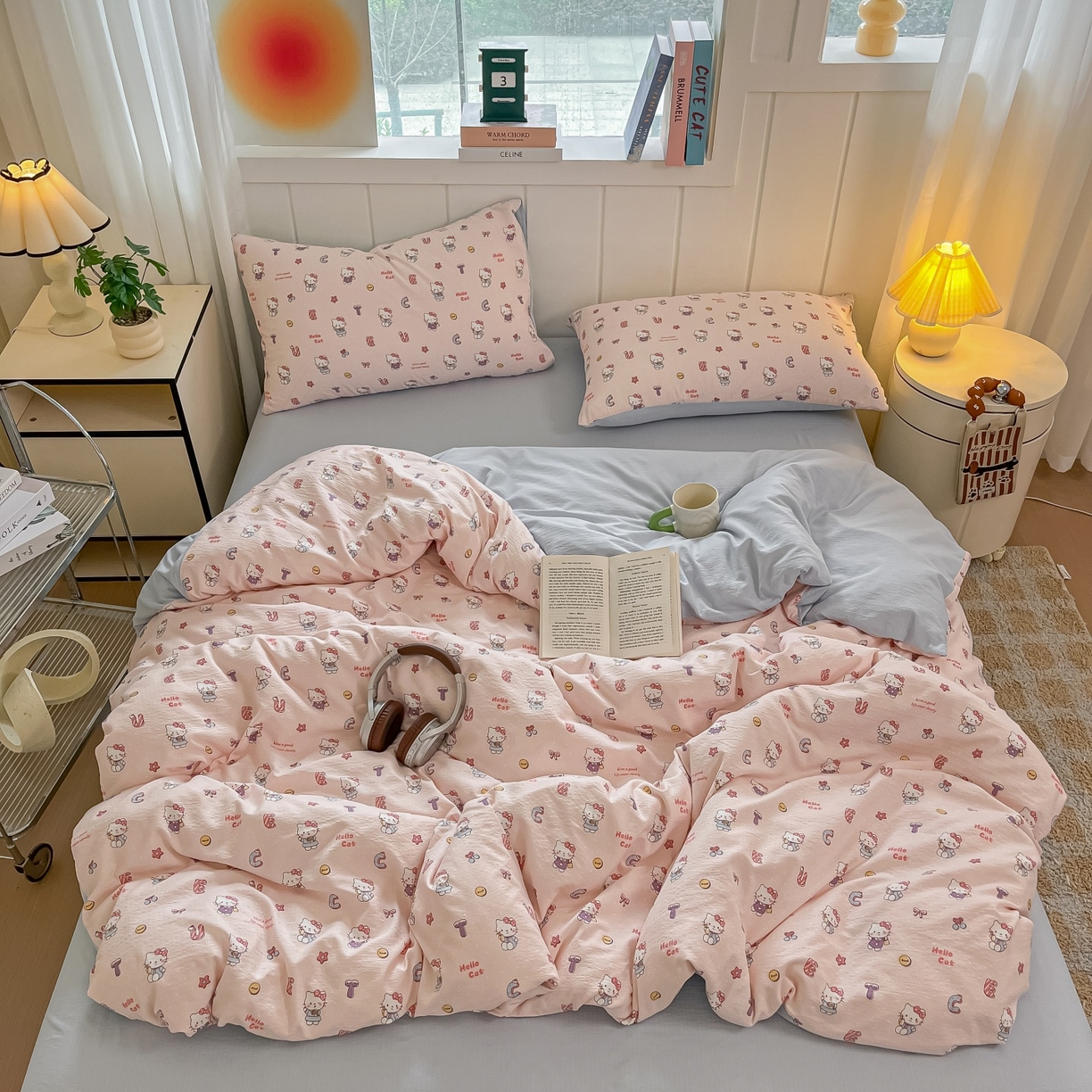 91家纺网 家纺一手货源 找家纺 佳鸿家纺 2025新款卡通云感双层纱四件套碎花学生宿舍三件套床单款 粉猫甜心派对