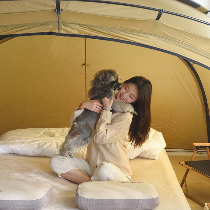 91家纺网 家纺一手货源 找家纺 佳鸿家纺 2025新款户外露营午睡枕头便捷式快回弹静音护颈枕头 夏日沙