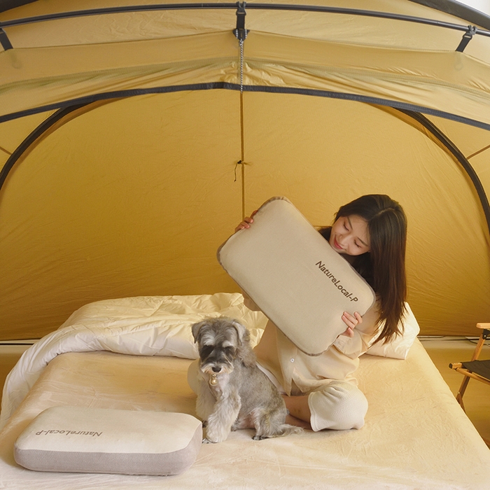 91家纺网 家纺一手货源 找家纺 佳鸿家纺 2025新款户外露营午睡枕头便捷式快回弹静音护颈枕头 夏日沙