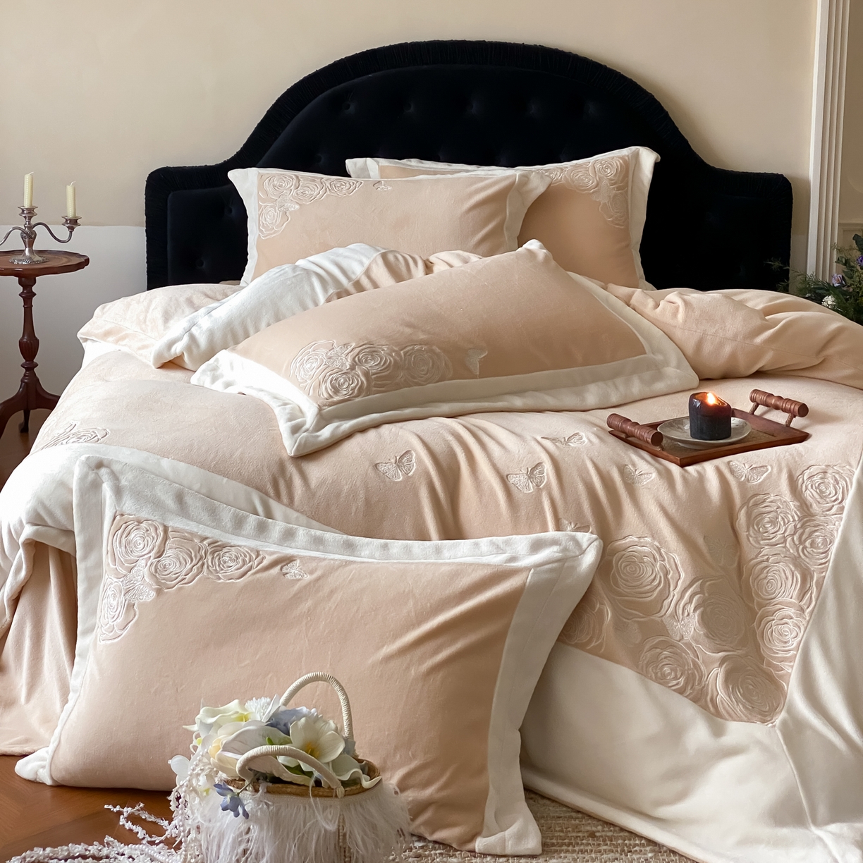 91家纺网 家纺一手货源 找家纺 （总）云栖家居 2025新款加厚立体防静电绣花牛奶绒刺绣四件套花影