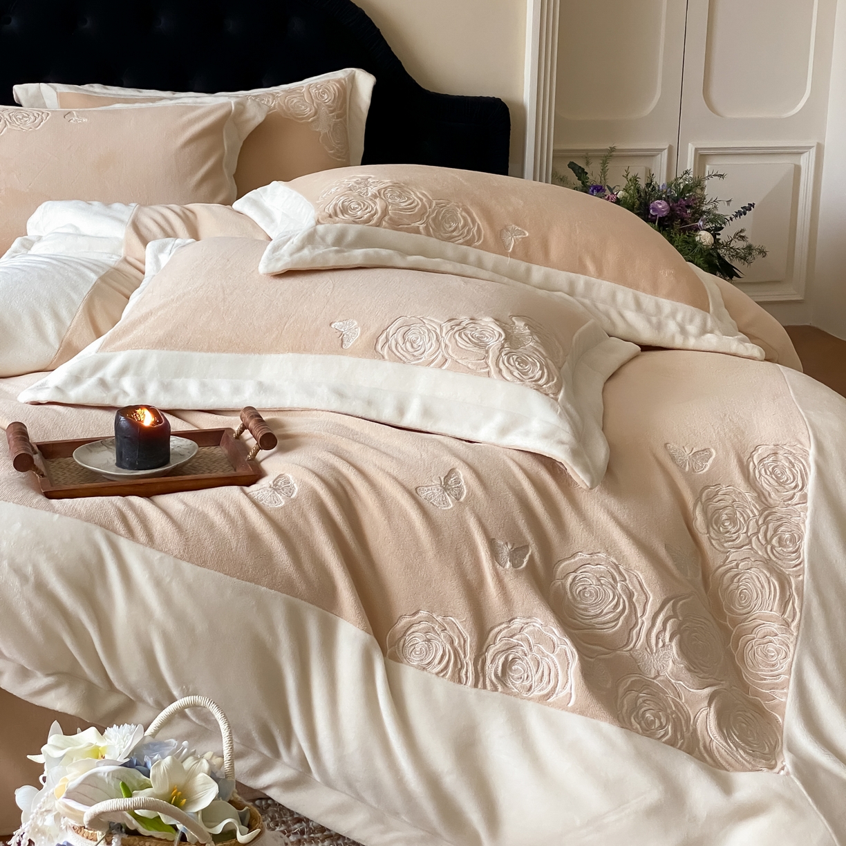 91家纺网 家纺一手货源 找家纺 （总）云栖家居 2025新款加厚立体防静电绣花牛奶绒刺绣四件套花影