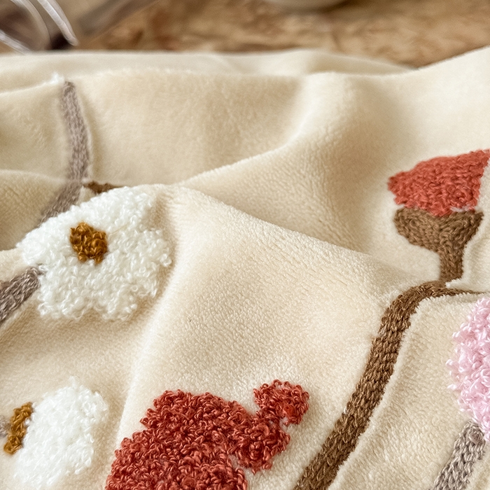 91家纺网 家纺一手货源 找家纺 （总）Mr.pig猪先生水洗棉 2025新款230克牛奶绒毛巾绣四件套