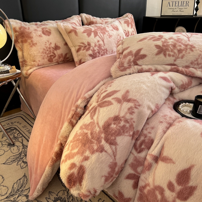 91家纺网 家纺一手货源 找家纺 弗苓家纺 2025新款亲肤舒适兔毛绒四件套 花语