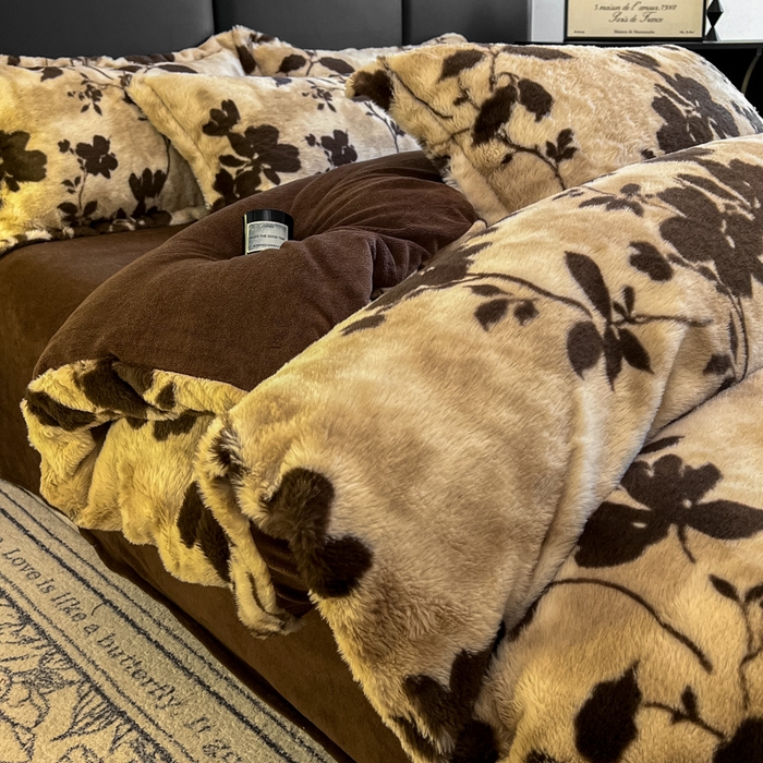 弗苓家纺 2025新款亲肤舒适兔毛绒四件套 花枝-咖