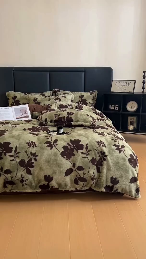 91家纺网 家纺一手货源 找家纺 弗苓家纺 2025新款亲肤舒适兔毛绒四件套 花枝-绿