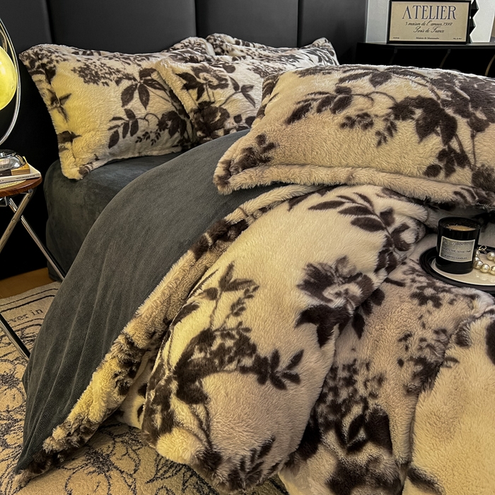 91家纺网 家纺一手货源 找家纺 弗苓家纺 2025新款亲肤舒适兔毛绒四件套 摩卡