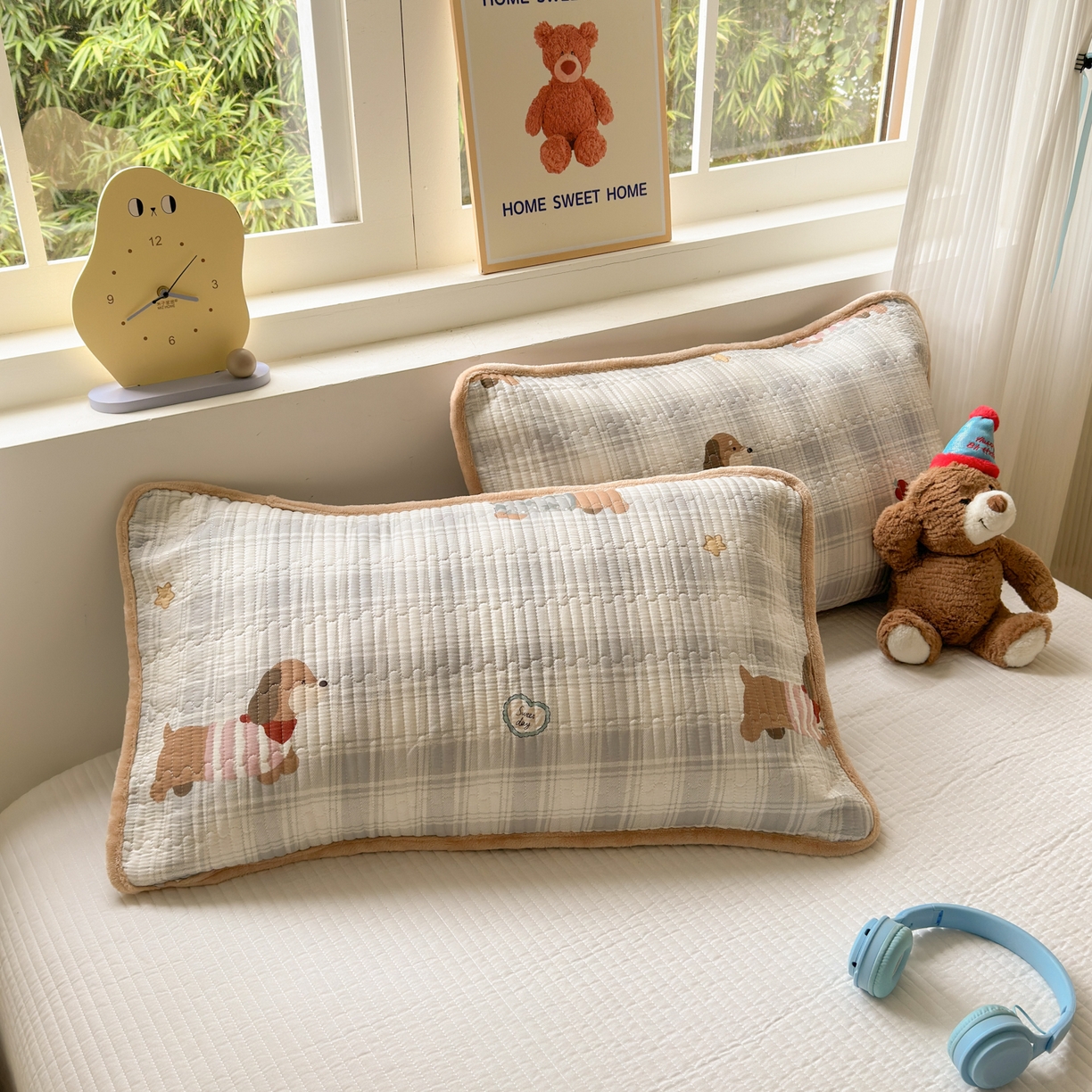 91家纺网 家纺一手货源 找家纺 Sweet dreams甜梦 2025新款牛奶绒全棉床盖三件套 毛衣小狗